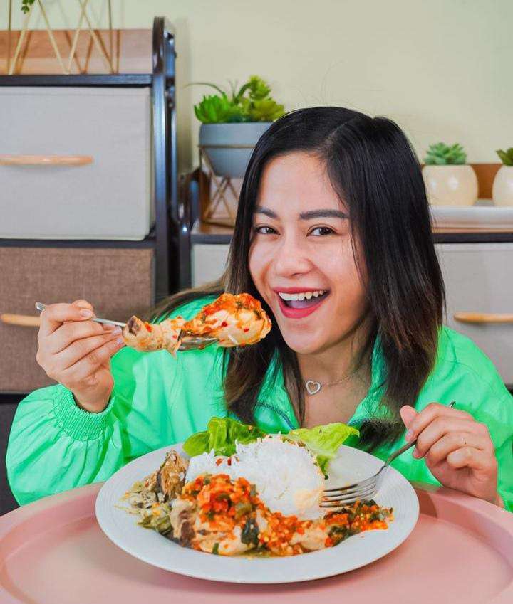 Potret Farida Nurhan