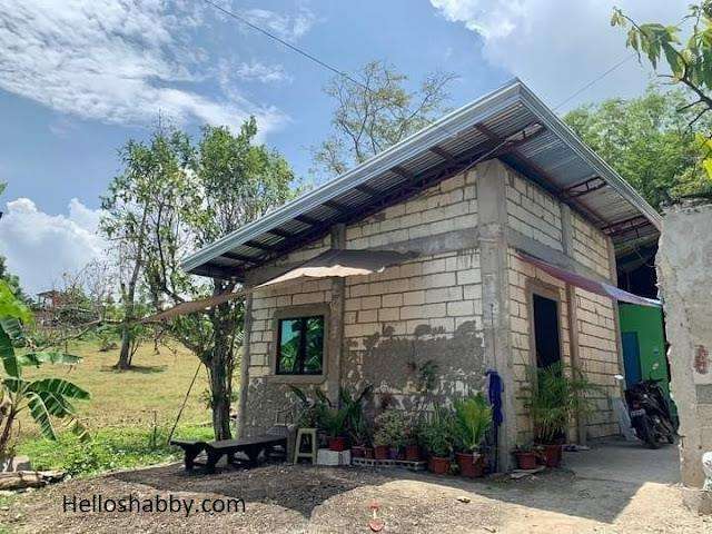 Rumah beton ekspos 'low budget'