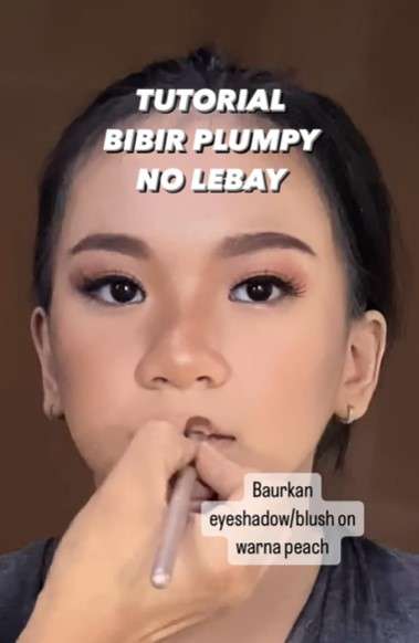 Memakai Blush