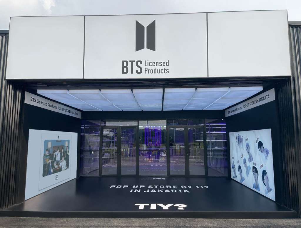 BTS x TinyTAN