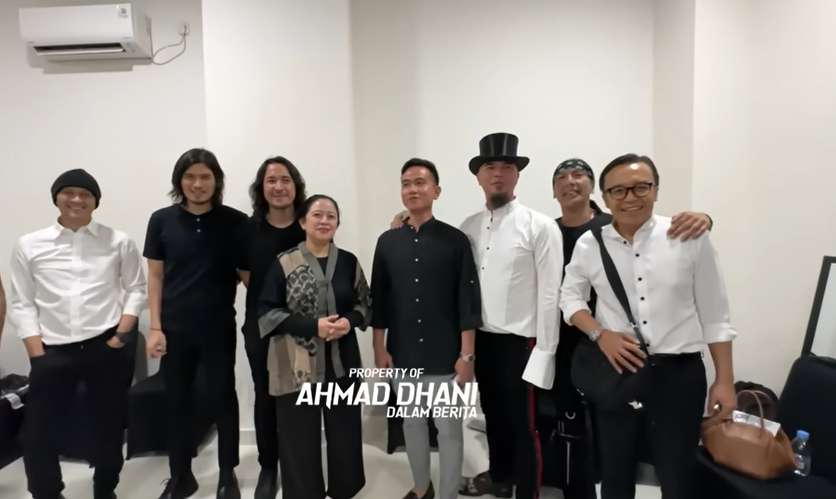 Ahmad Dhani foto bareng Puan dan Gibran
