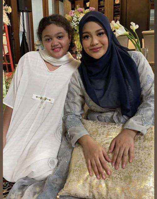 Aurel Hermansyah dan Amora Lemos