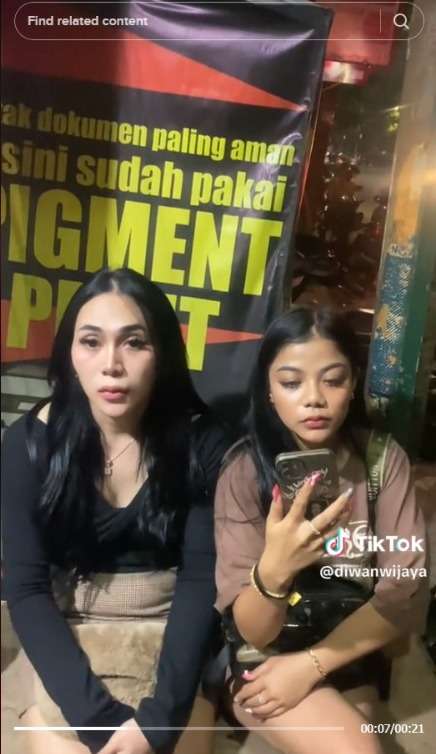 Motor Ninja Hampir Jadi Ayam Geprek Ditabrak Mobil, Pelaku Hampir Kabur Pas Diperiksa Bikin Terkejut