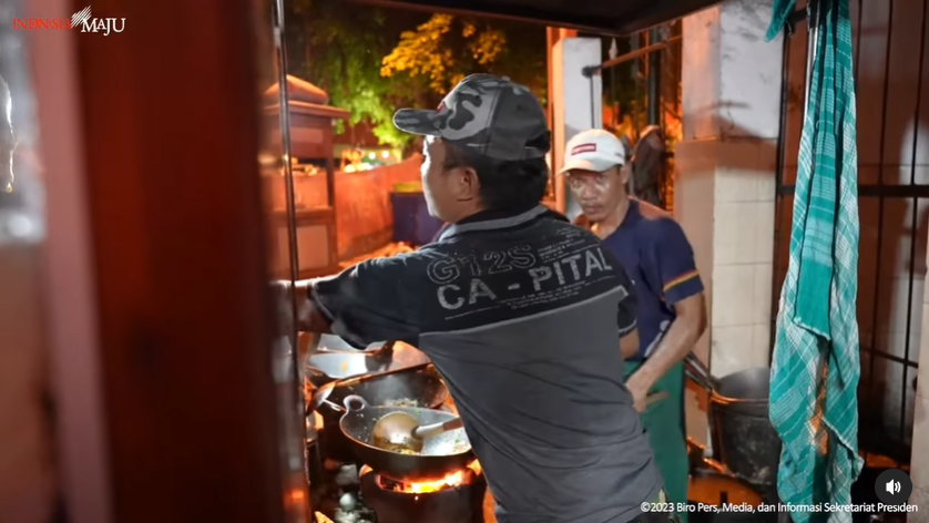WARUNG BAKMI PAK LELE