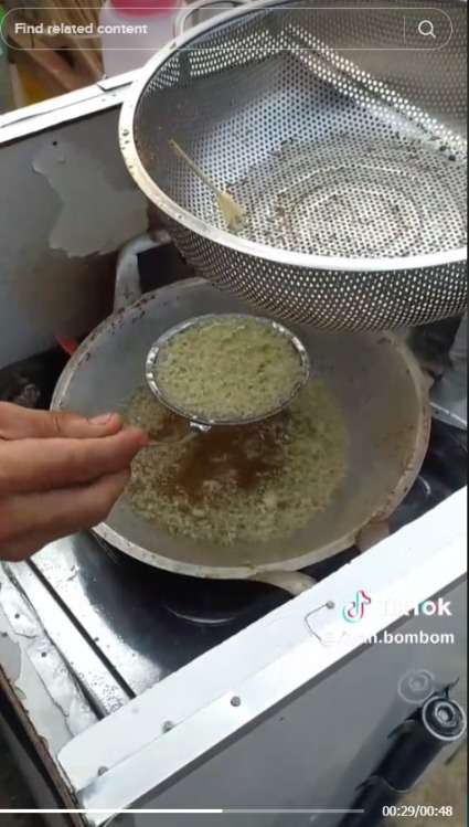 Viral Penjual Telur Gulung Gagal saat Masak, Disebut Warganet Seorang Intel