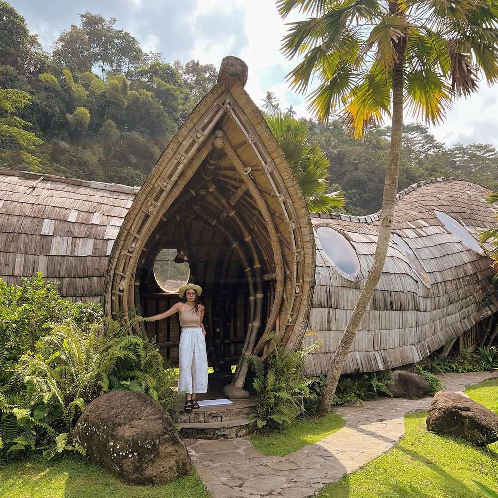 Enzy Storia dan suami Molen Enzy Storia dan suami Molen