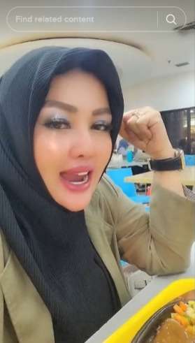 Potret Ibu Kades Cantik, Berhasil Curi Perhatian dan Bikin Betah Warganya