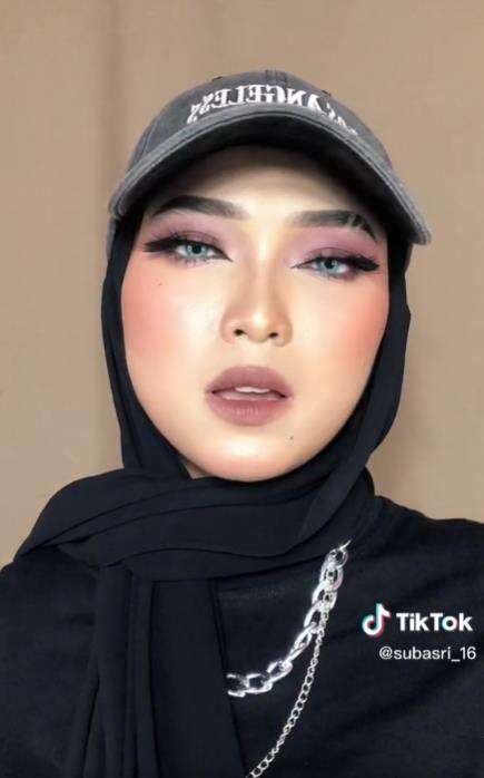 Transformasi wajah sawo matang jadi cantik glowing.