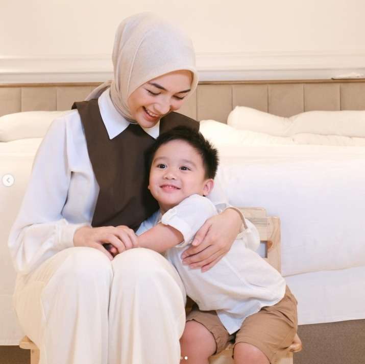 Disebut Mirip Banget, Adu Pesona Citra Kirana dan Imel Putri Cahyati