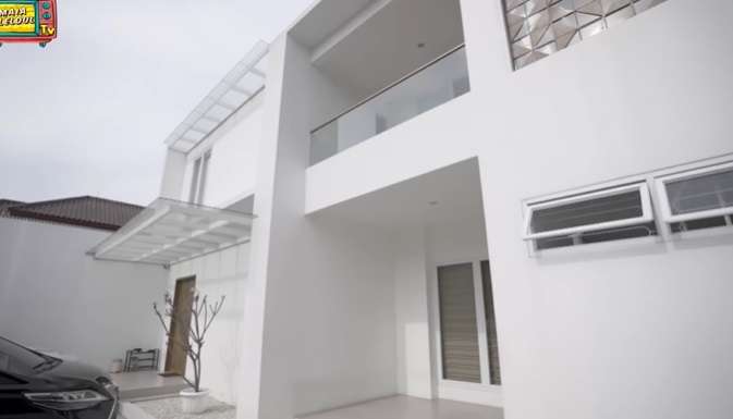 rumah venna melinda
