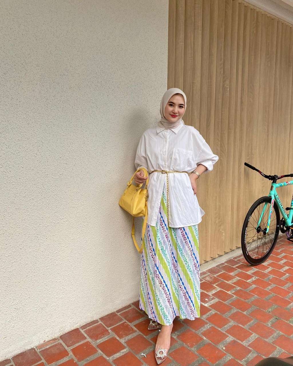 Foto: Instagram @intanghazll_