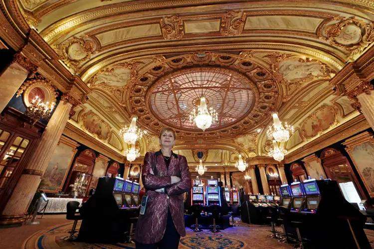 Salah satu sudut Monte-Carlo Casino yang dibangun seabad lalu
