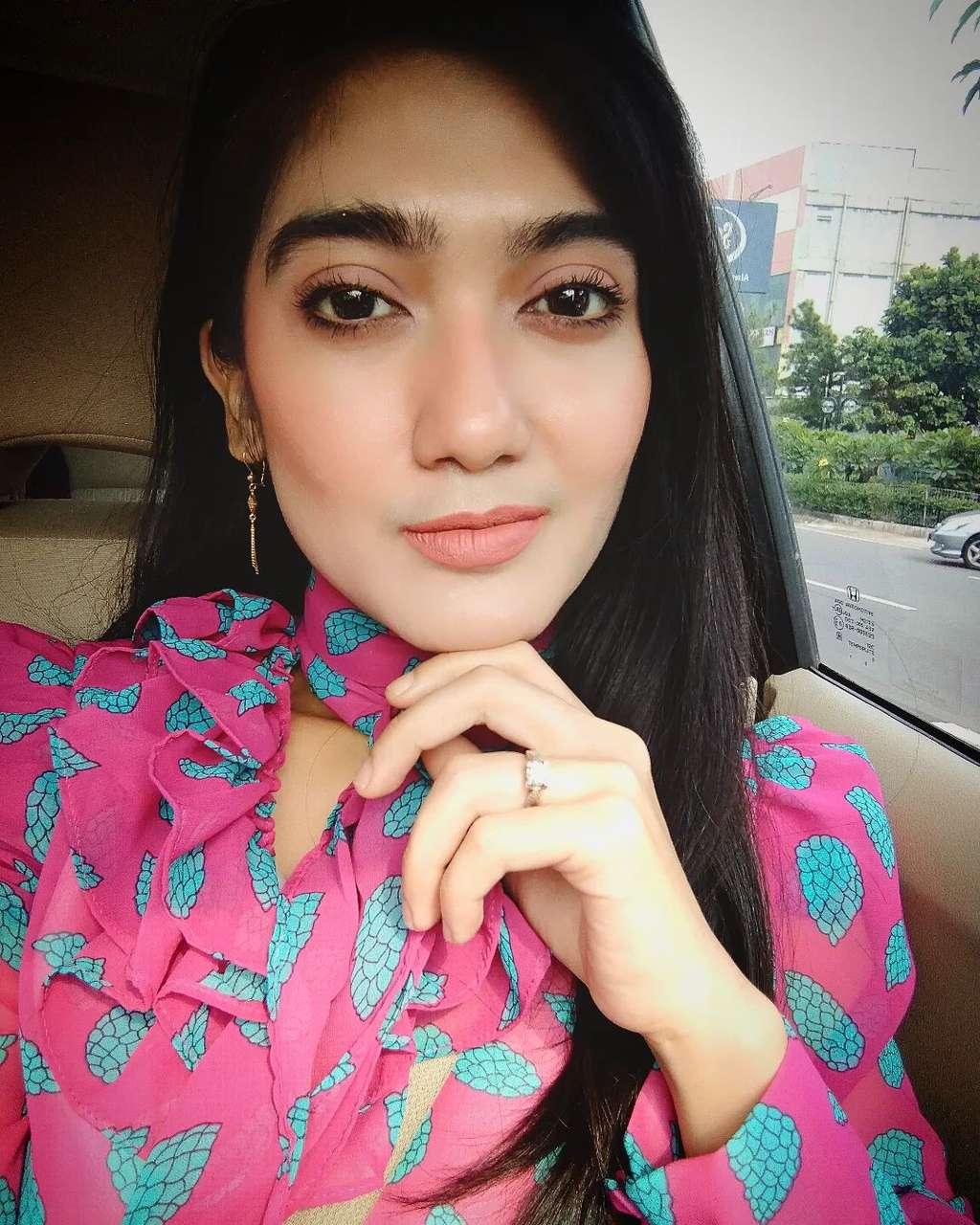 Revi Mariska jualan Boba