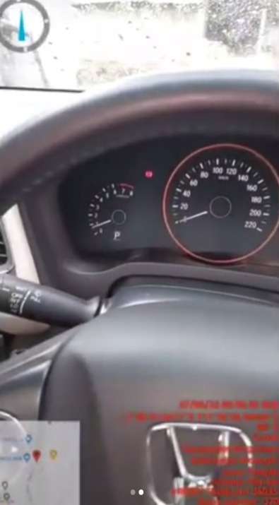 momen Langka Pedal Gas Mobil Patah Ternyata Terbuat dari Plastik, Videonya Bikin Ngakak