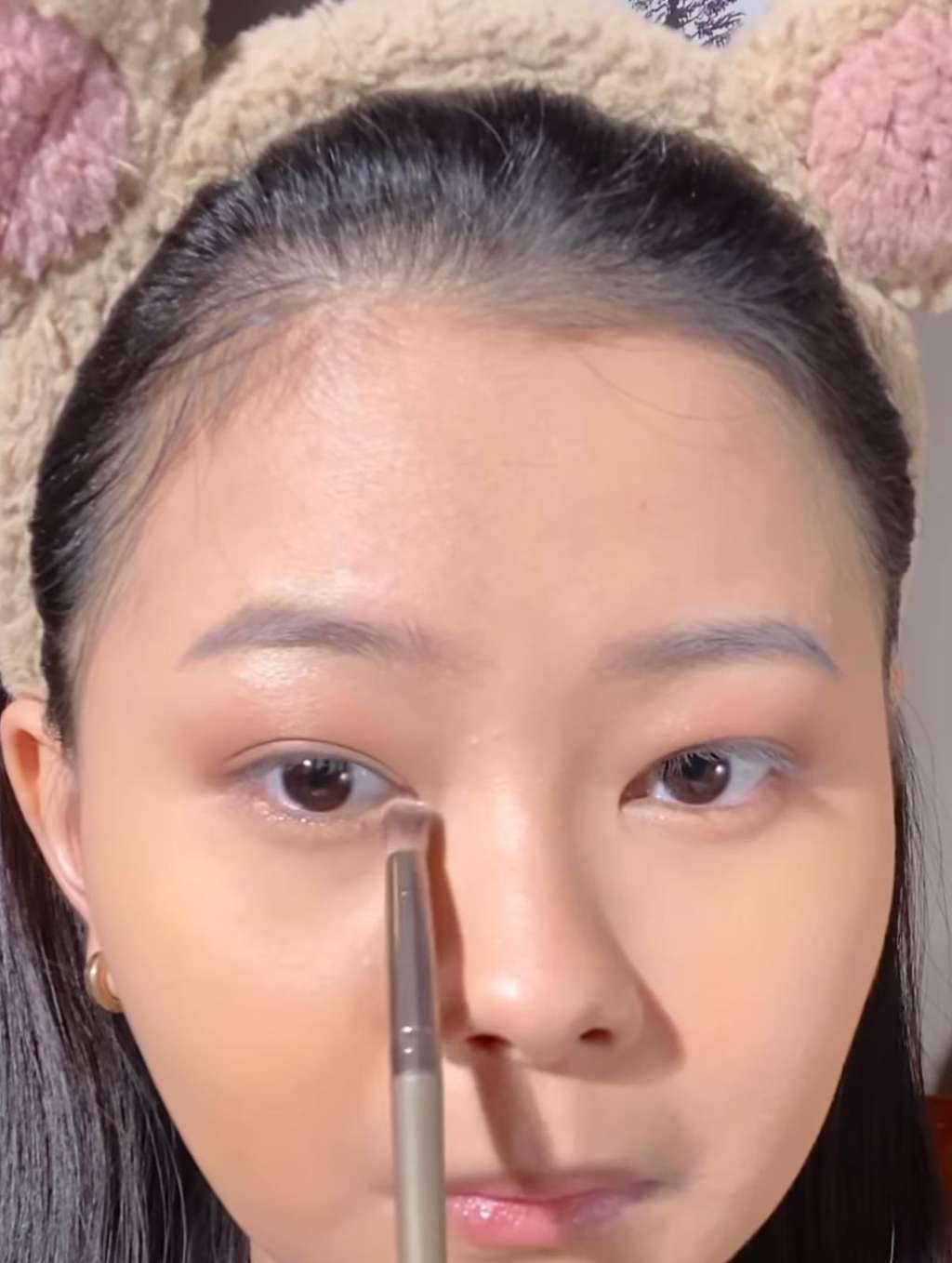 Memakai Eyeshadow