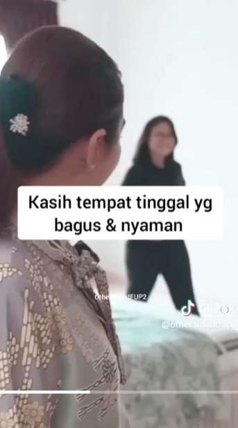 Intip Perlakuan Fuji ke Manager dan Asistennya, Ajak Belanja dan Kasih Kado Mahal