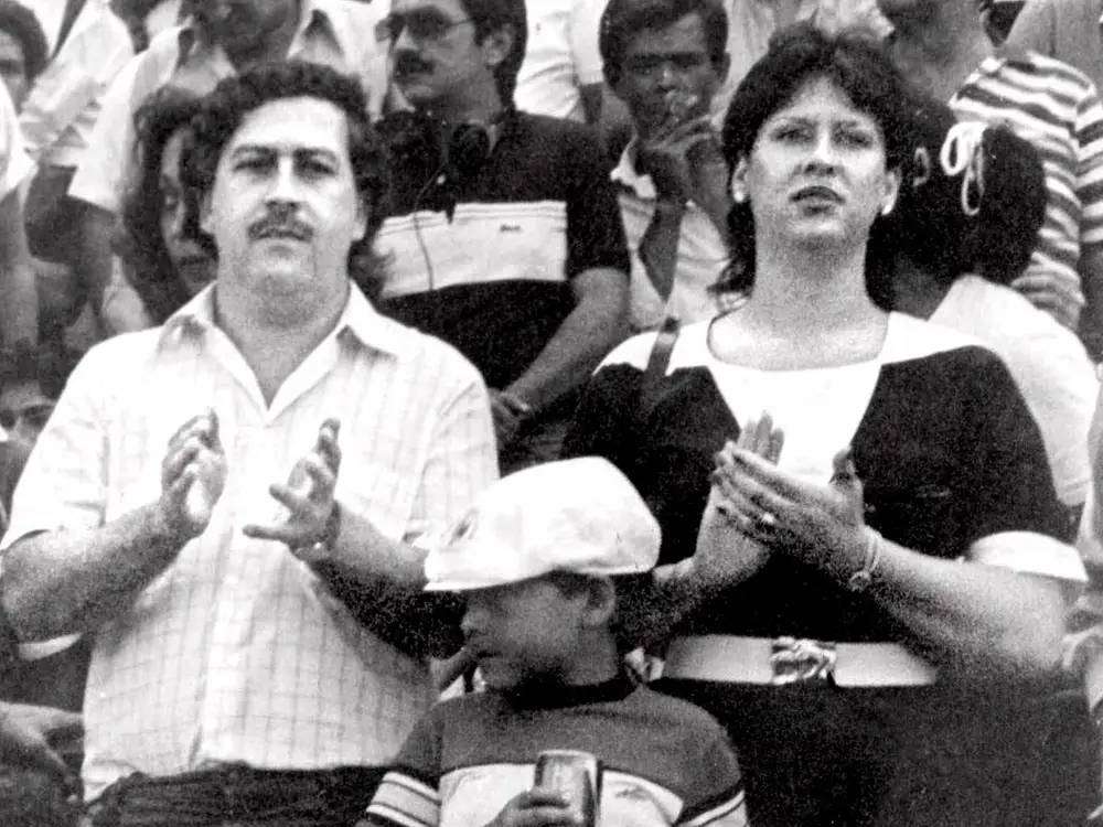 Pablo Escobar, istri dan puteranya Pablo Escobar, istri dan puteranya