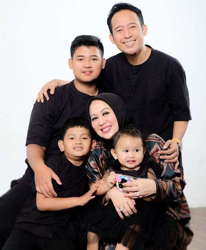 Potret Denny Cagur