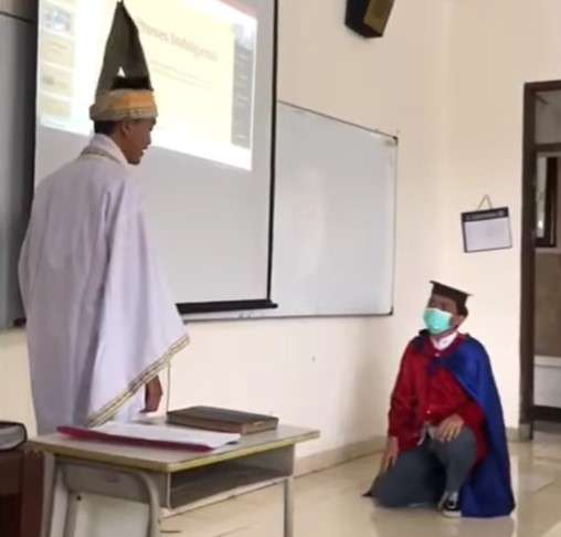 guru sejarah
