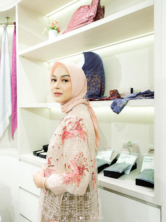 Nina Zatulini/ Foto: Instagram @ninazatulini