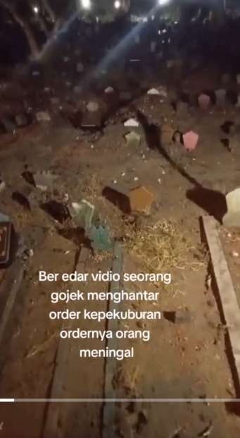 Ojek Online Dapat Orderan ke Kuburan, Nama di Aplikasi sama dengan Batu Nisannya
