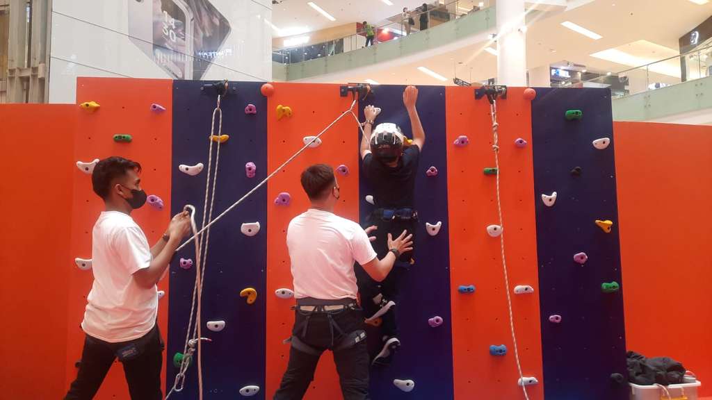 Wall Climbing