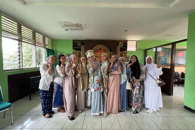 Potret pernikahan Amalia Fujiawati eks Istri siri Bambang Pamungkas