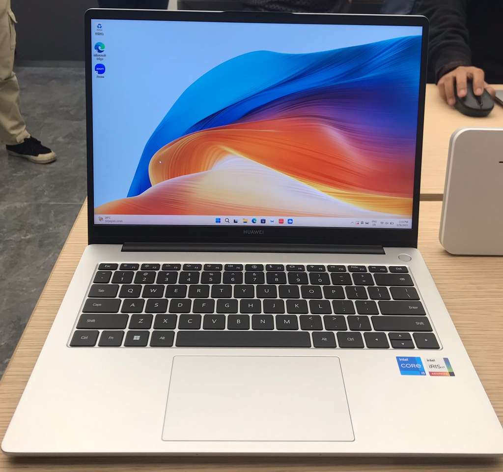 Diluncurkan Bersamaan, ini Dua MateBook Baru Huawei Berbahan Metal Tapi Ringan
