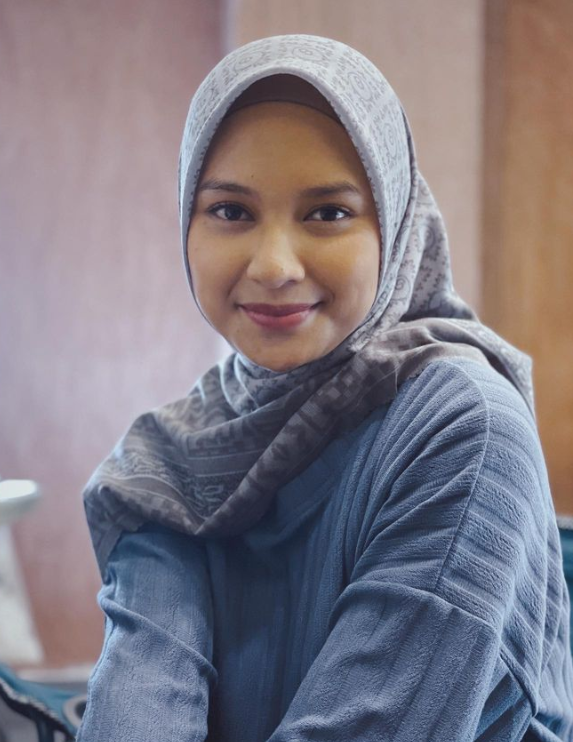 Instagram @indahpermatas