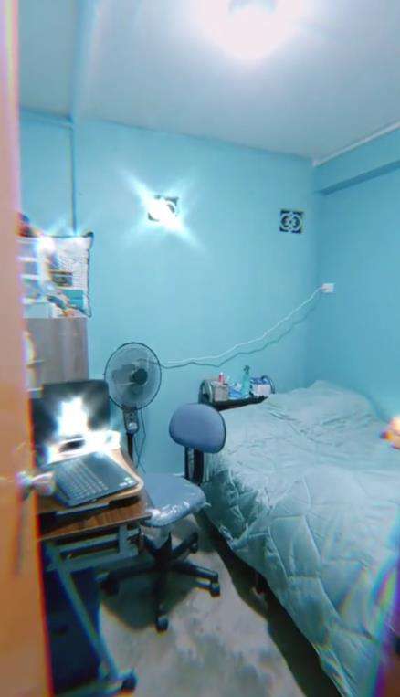 Renovasi kamar kumuh jadi bersih dan rapi.