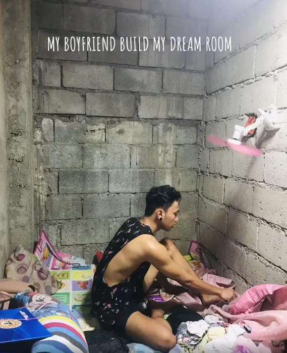 Transformasi kamar tidur sempit jadi luas dengan konsep split level.