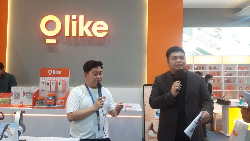 Indra Daniel Manu selaku Public Relations Olike Indonesia