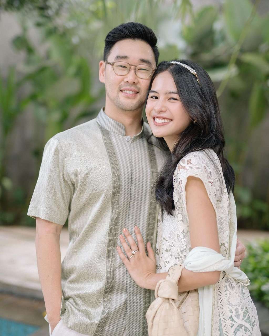 Maudy Ayunda dan suami Jesse Choi