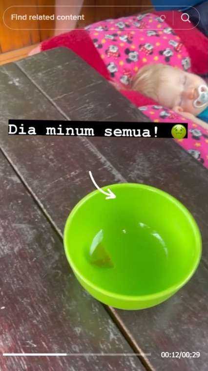 Dikira Minuman, Bule ini Malah Tenggak Habis Air Kobokan di Warung Bali, Temannya yang Sudah Tahu Langsung Ngakak