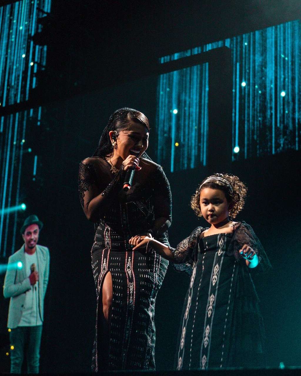 Potret konser Mutia Ayu bertajuk