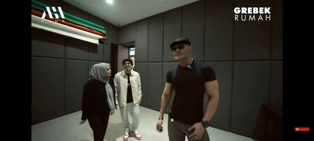 Potret kantor baru Deddy Corbuzier