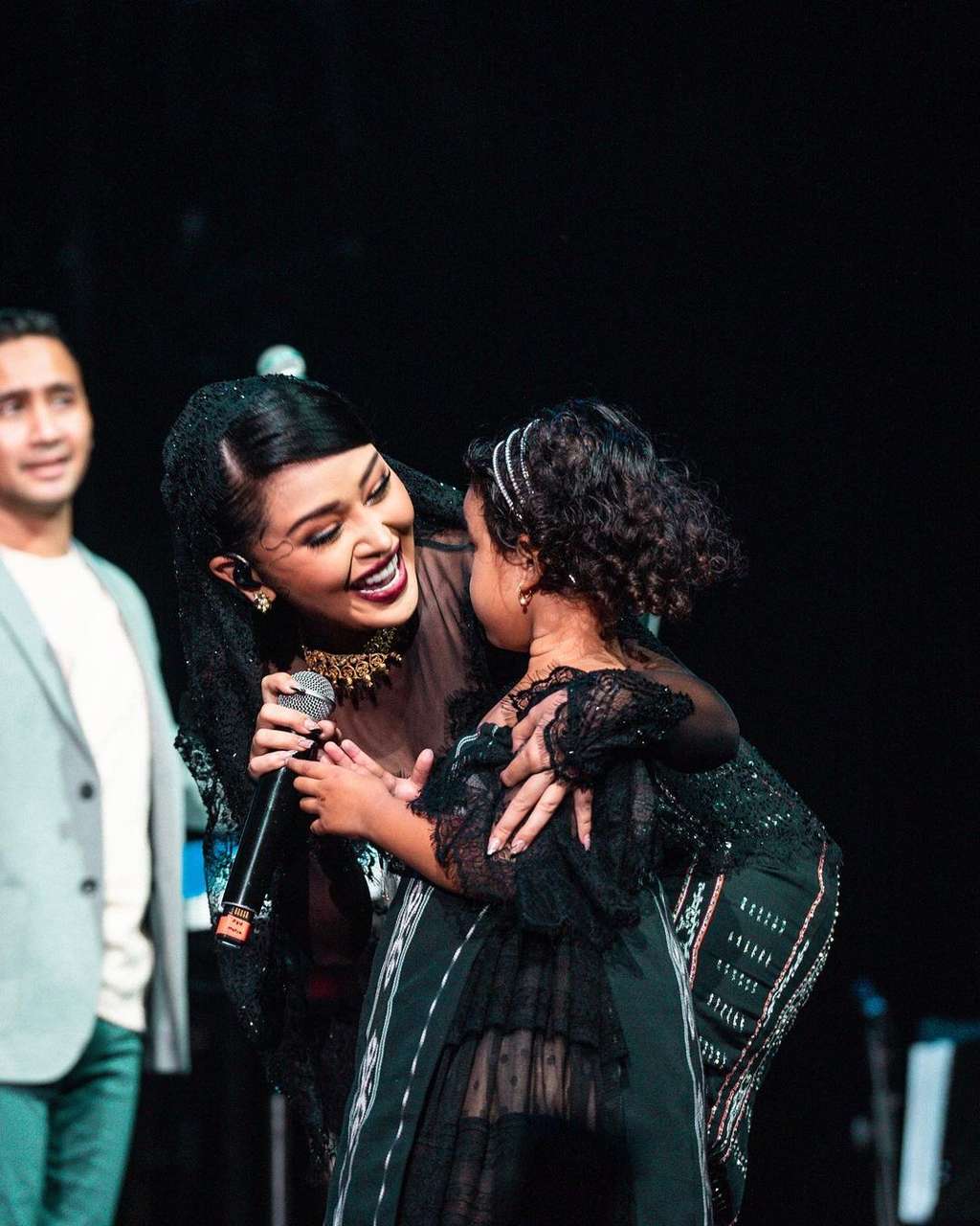 Potret konser Mutia Ayu bertajuk