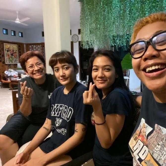 Potret rumah mendiang Maura Magnalia