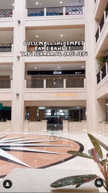 Dulu Jadi Pusat Berburu Elektronik Ibu Kota, Begini Suasana Mal Ratu Plaza yang Kini Sepi Pengunjung