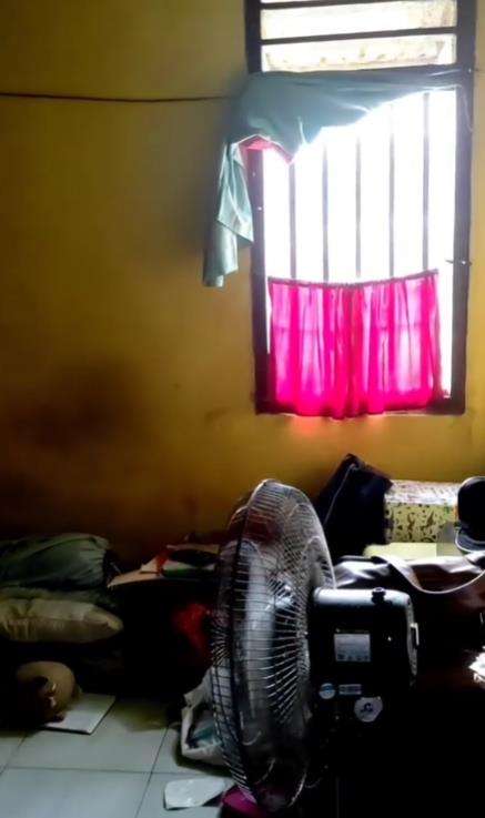 Makeover kamar kumuh dan jorok jadi cantik estetik.