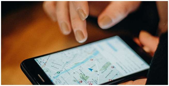 Cara Melacak Seseorang dengan Fitur di Smartphone