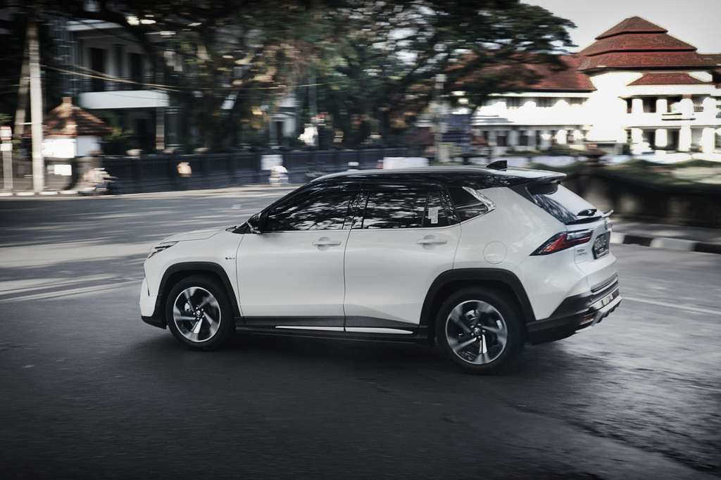 All New Yaris Cross