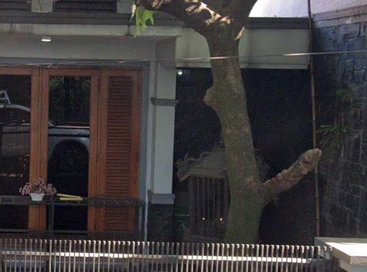 Kandang di rumah Menteri PU Basuki