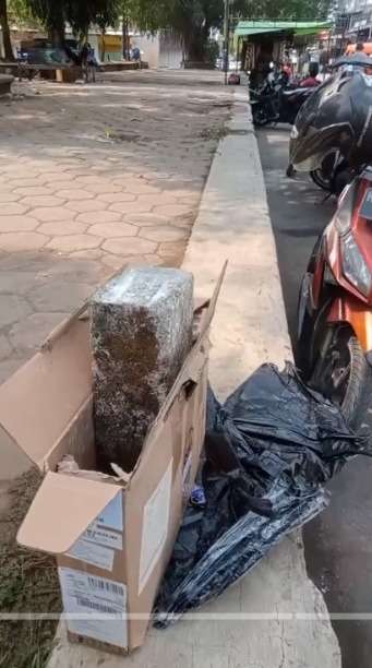 Momen Kocak Ditipu Pedagang Online, Beli Ampli yang Datang Malah Batako Dibungkus Rapi