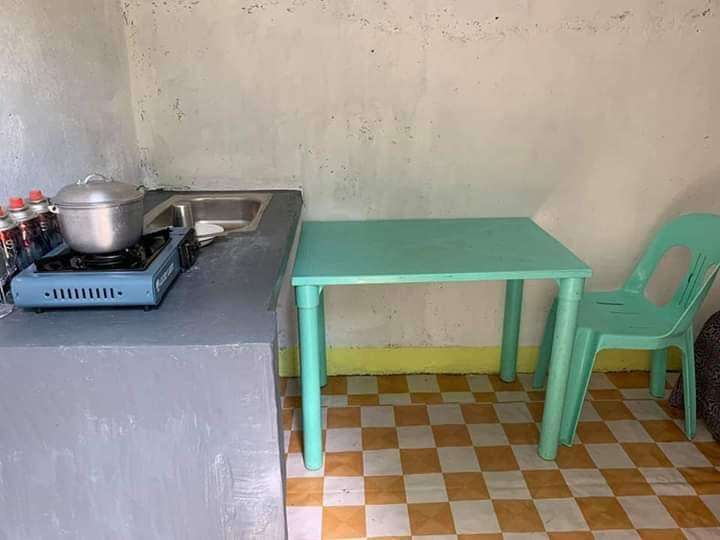 Gubuk reyot mirip kandang ayam si kakek direnovasi jadi cantik.