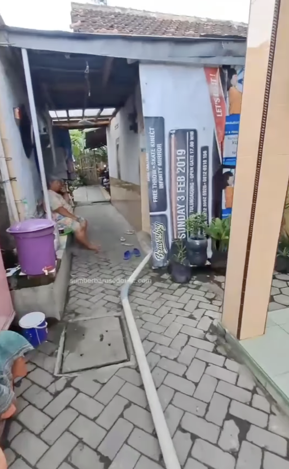 Selang Sedot WC Super Panjang