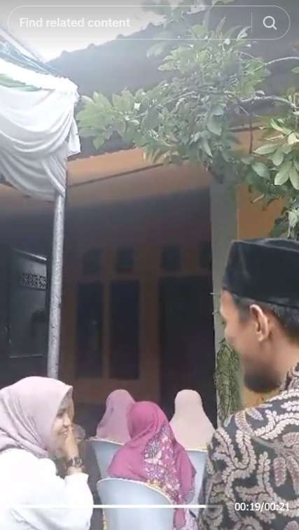 Momen Pria Ucapkan Akad Nikah, Semangat Banget Mirip Orang Sedang Marah