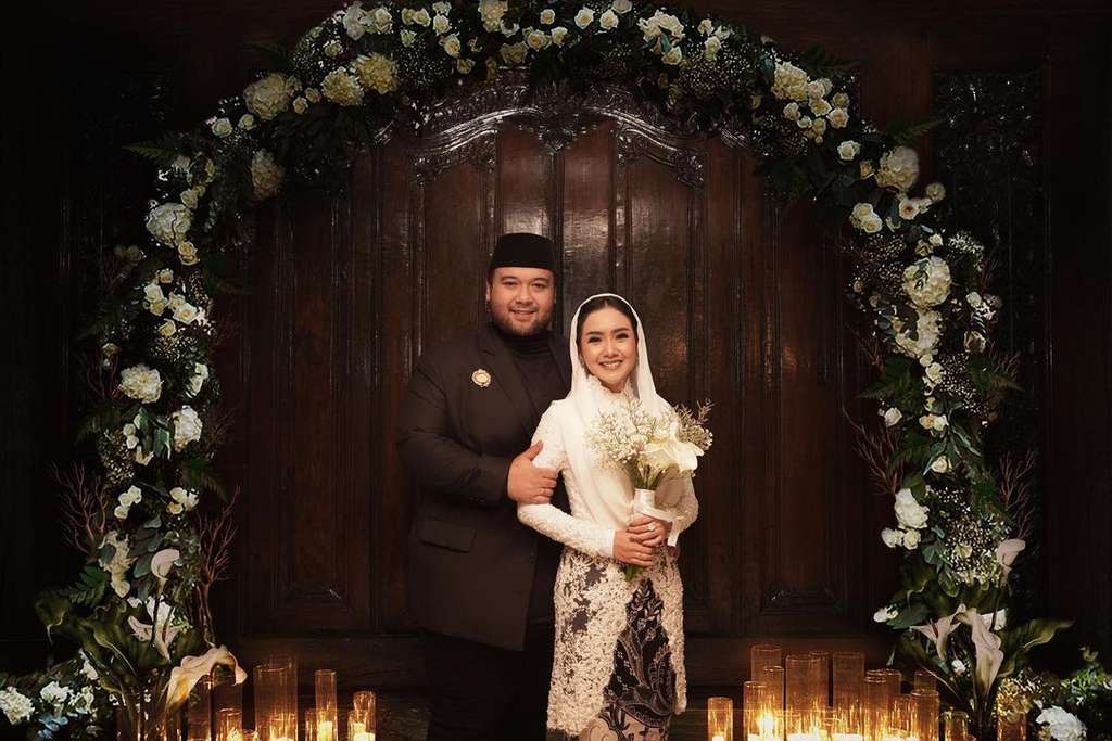 Potret pernikahan Didi Mahardika dan Cita Citata