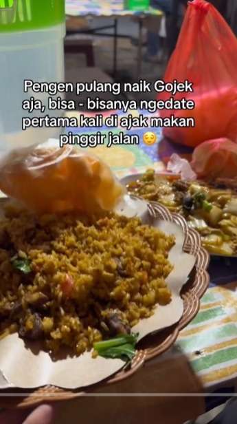 Diajak Makan Pinggir Jalan saat Kencan Pertama, Wanita ini Mengeluh Ingin Pulang, Respon Warganet Bikin Ngakak
