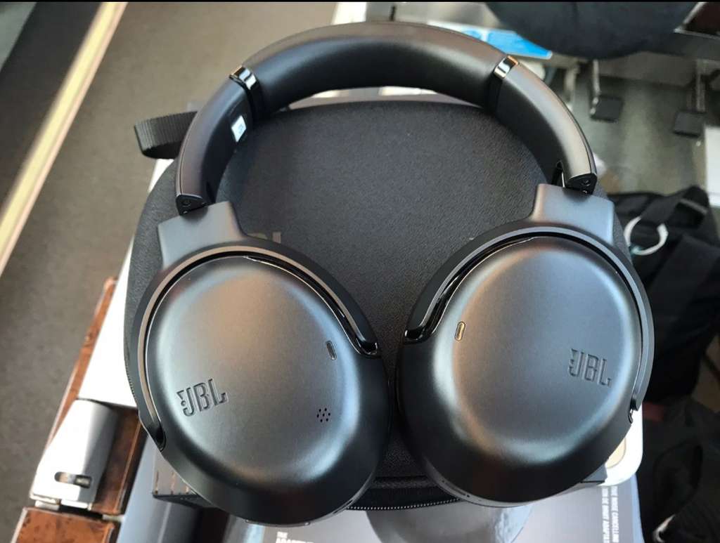 JBL Luncurkan TWS dengan Smart Charging Case Pertama di Dunia, Harga Rp 4 Jutaan?